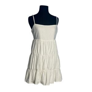 Forever 21 white tier sleeveless top size Large